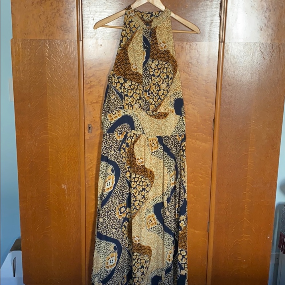 Sunner Silk Maxi Dress Size M